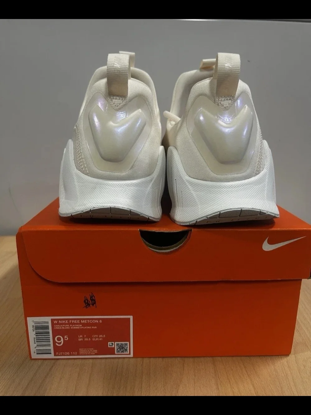 Nike Free Metcon 6 FJ7126-112 White Lace-Up Low Top Gym Training Sneaker